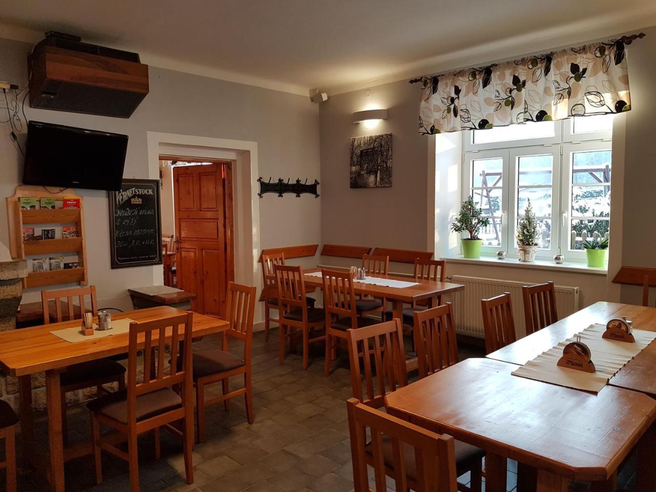 Pension Pod Lipou Loučovice 外观 照片